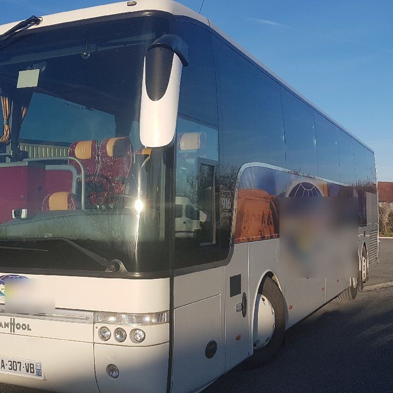 Coach provider Salignac-Eyvigues: Van Hool