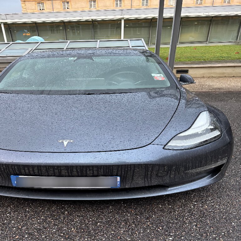 VTC Neuves-Maisons: Tesla