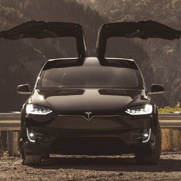 VTC Lyon: Tesla