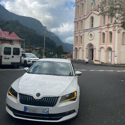 Taxi (Shuttle) in Saint-Denis