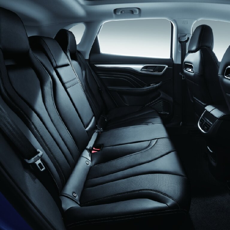 VTC Roquebrune-sur-Argens: MG