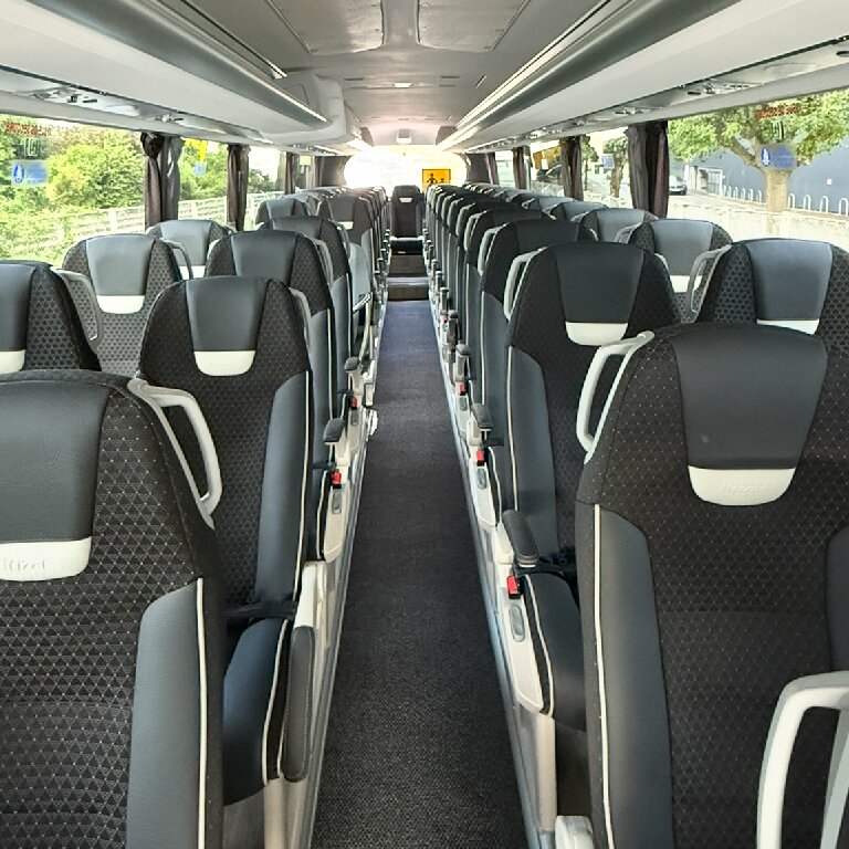 Reisebus Anbieter Nanterre: Irizar