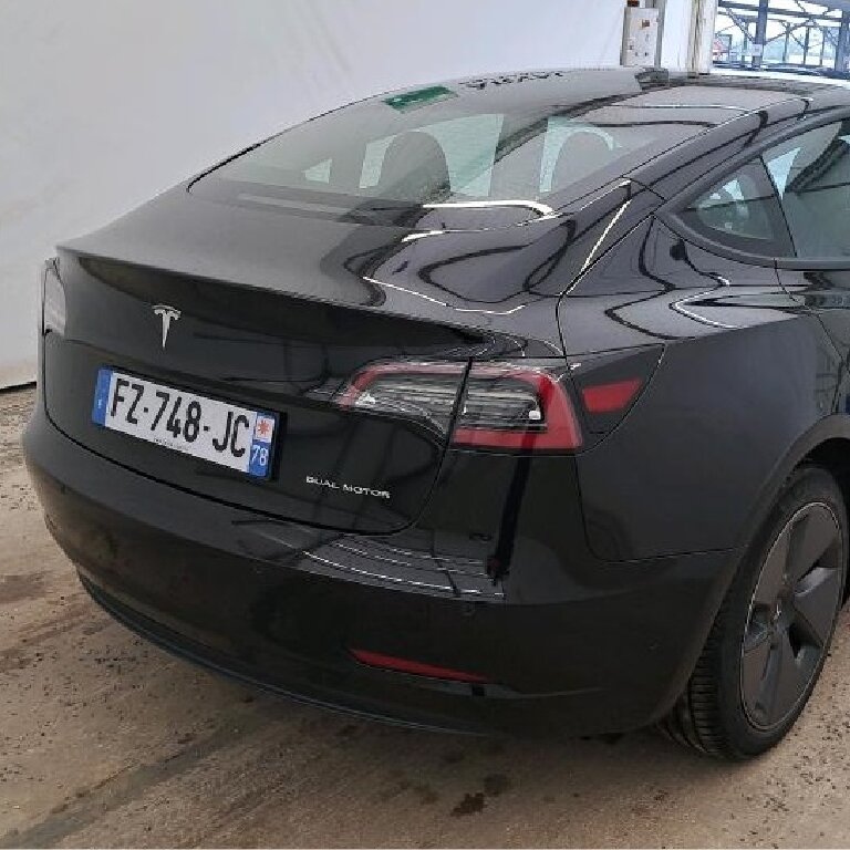 VTC Rezé: Tesla