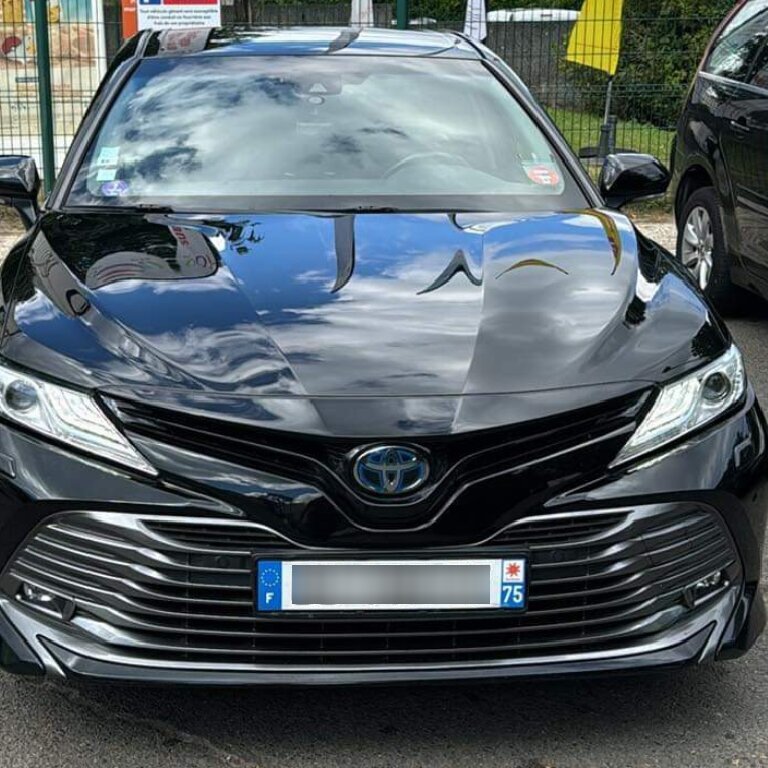 VTC Le Bourget: Toyota