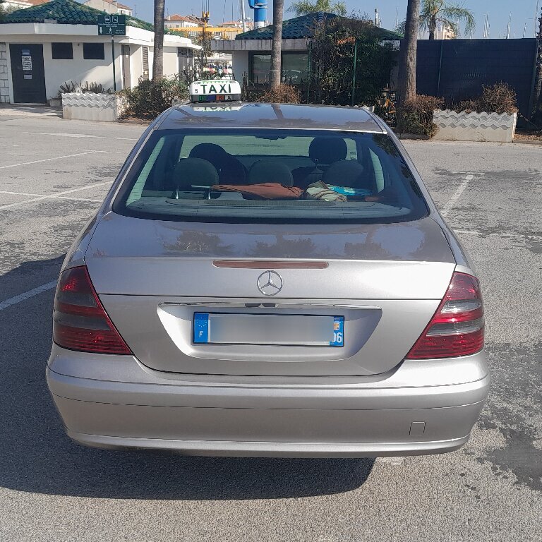 Taxi Vallauris: Mercedes