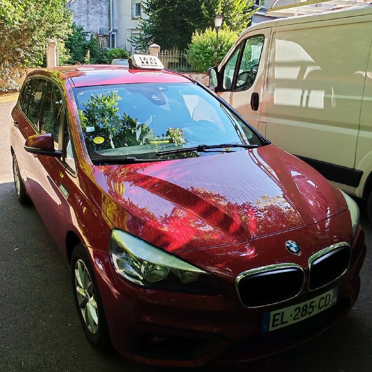 Taxi Lironcourt: BMW