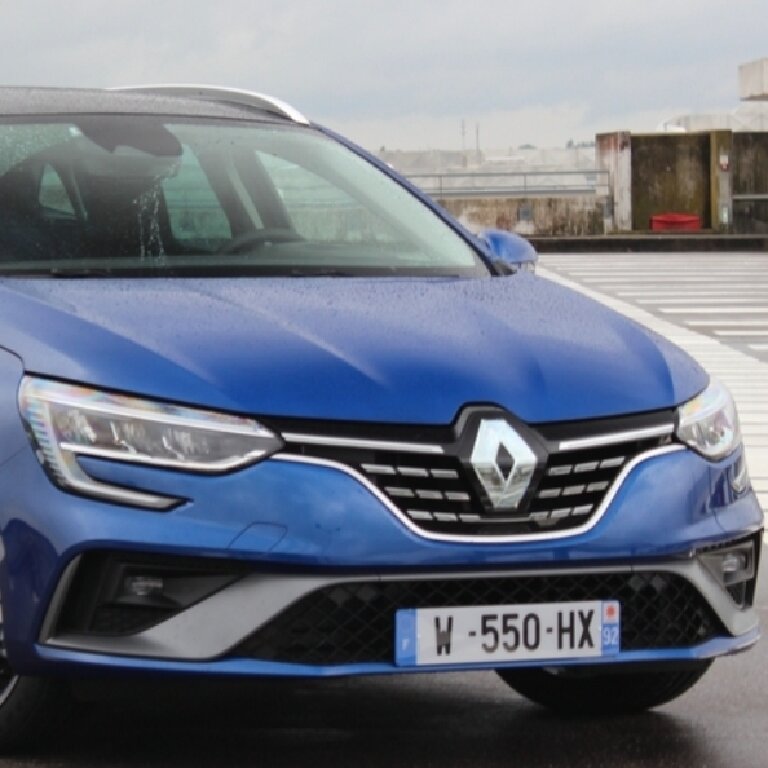 Taxi Lironcourt: Renault