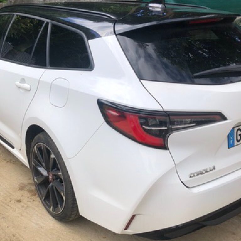 VTC Saint-Benoît: Toyota