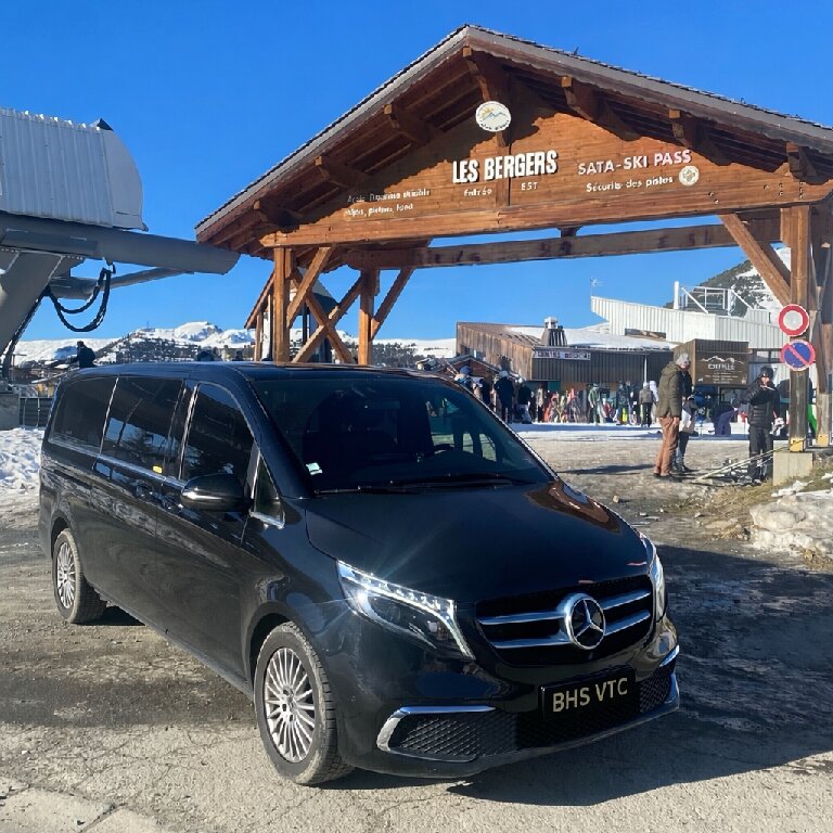 VTC Sassenage: Mercedes