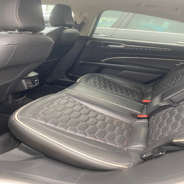 Personenvervoer Sassenage: Ford