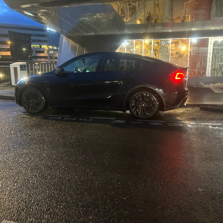 VTC Wattignies: Tesla