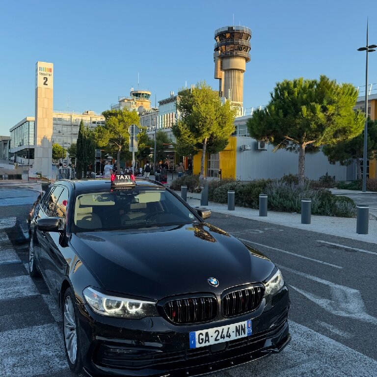 VTC La Roche-des-Arnauds: BMW