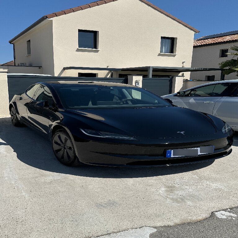 VTC Malissard: Tesla