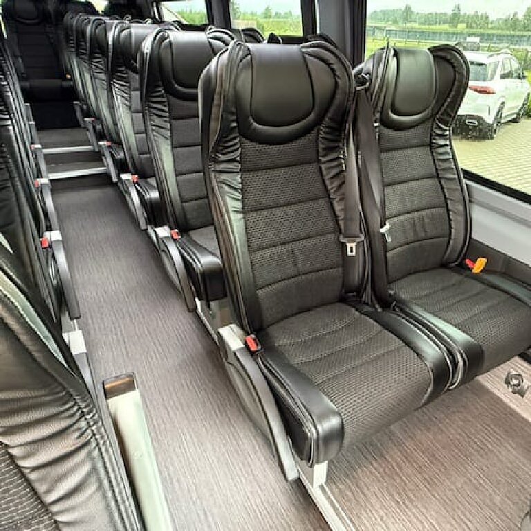 Operador de autocares Argenteuil: Mercedes